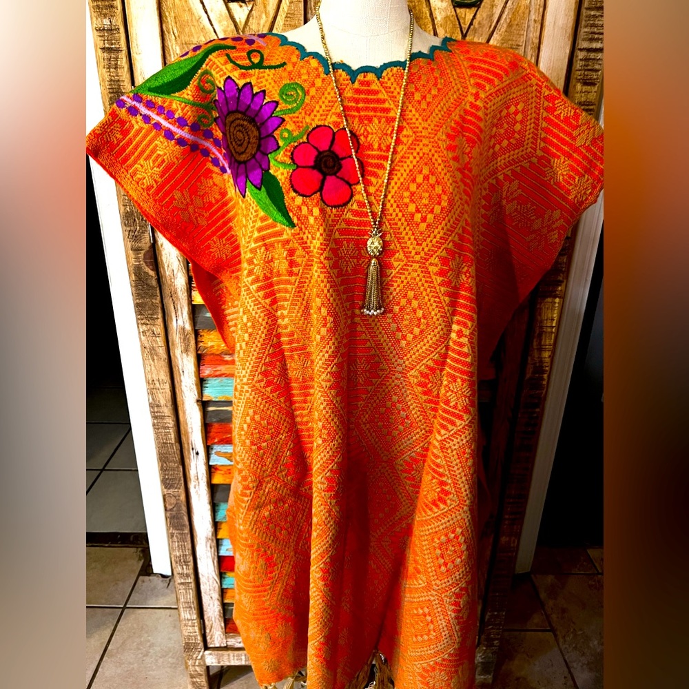 Womens Embroidered Poncho/Cape